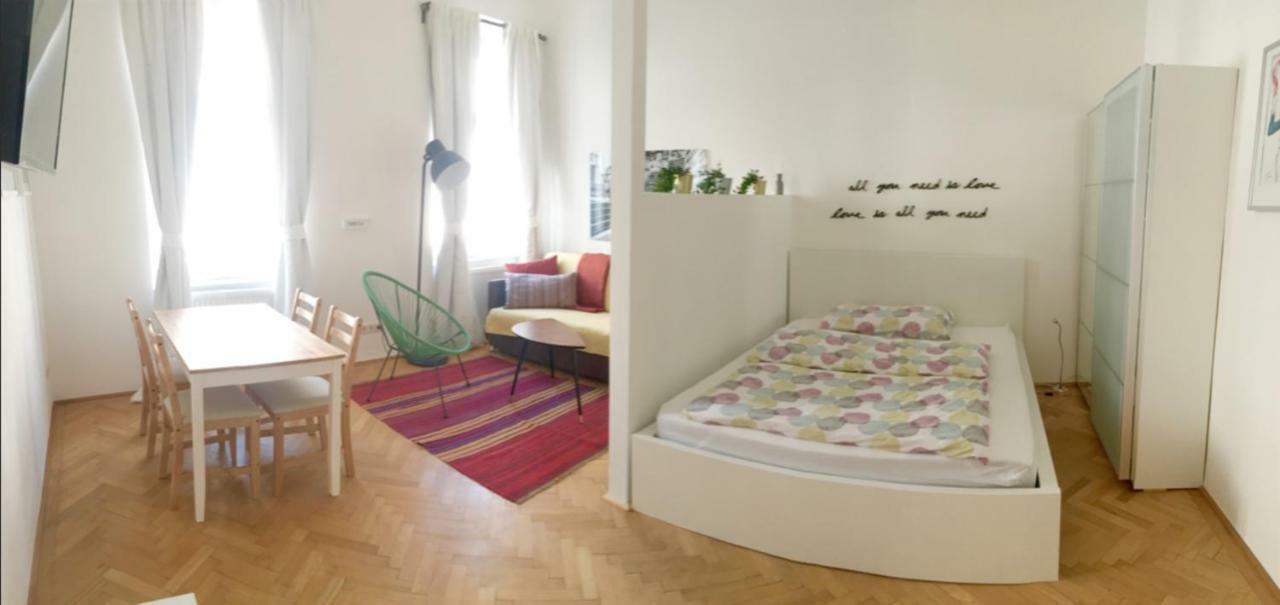 Lovely In A Quiet Area Close To The Center Appartement Vienne