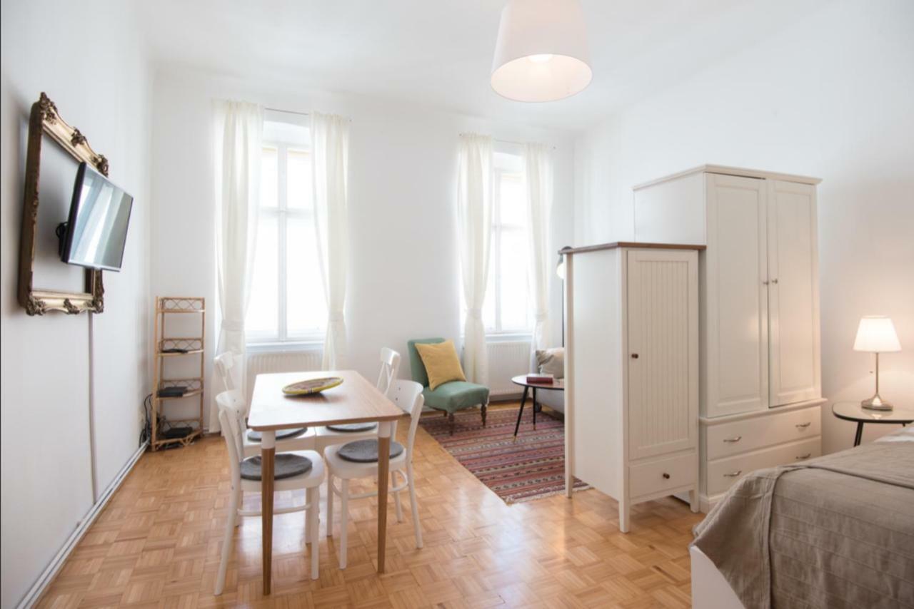Lovely In A Quiet Area Close To The Center * Vienne