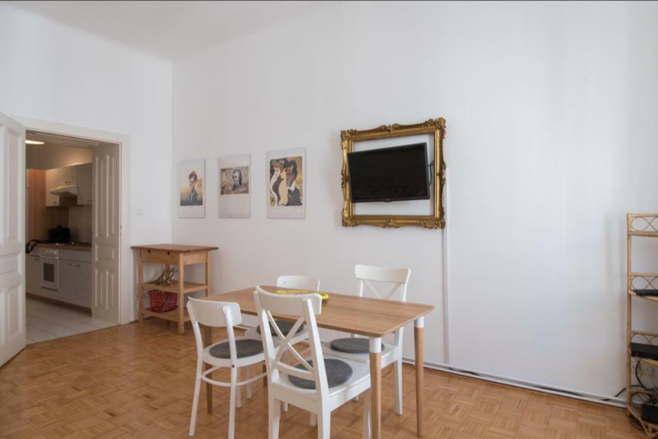 Appartement Lovely In A Quiet Area Close To The Center *
