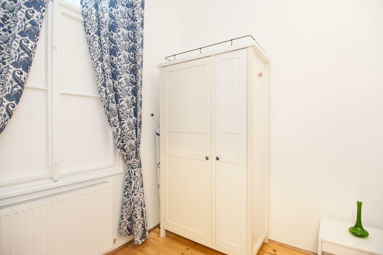 Appartement Lovely In A Quiet Area Close To The Center *
